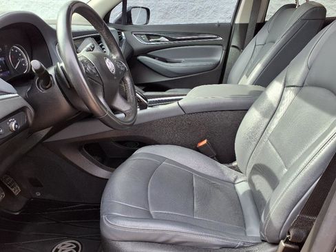 Used 2020 Buick Enclave Essence w/ Sport Touring Edition image 14