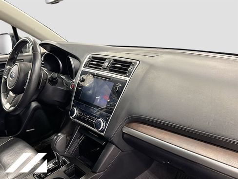 Used 2019 Subaru Outback 3.6R Limited image 33