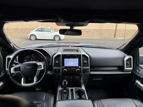 Used 2019 Ford F150 Lariat w/ Equipment Group 502A Luxury AWD/4WD image 15