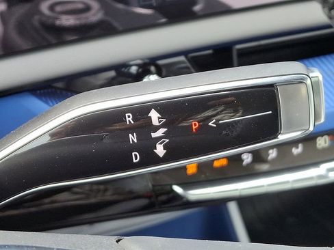 New 2026 Cadillac Optiq Luxury 1 image 7