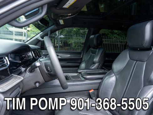 Used 2022 Jeep Wagoneer Series III w/ Premium Group I RWD image 11