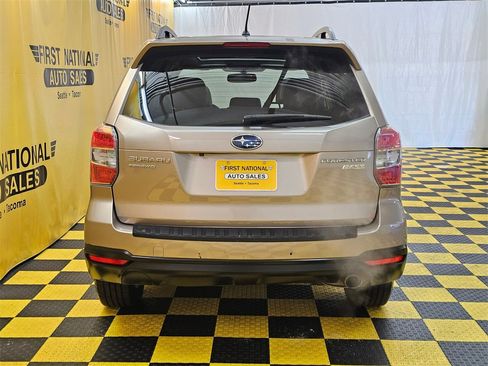 Used 2015 Subaru Forester 2.5i Limited image 4