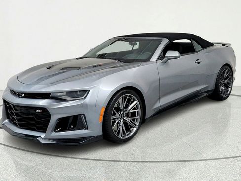 Used 2022 Chevrolet Camaro ZL1 RWD image 1
