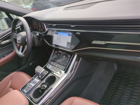 Used 2022 Audi Q7 3.0T Premium Plus image 39
