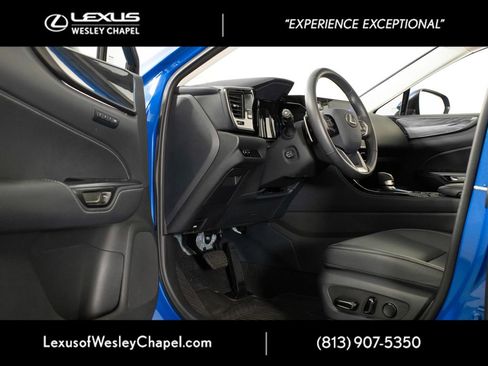 Used 2025 Lexus NX 250 FWD w/ Towing Package (2000 Lbs) image 20