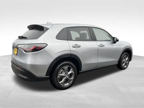 New 2026 Honda HR-V LX image 7