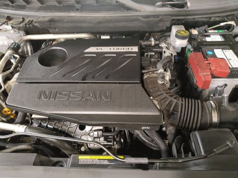 Used 2024 Nissan Rogue SV AWD/4WD image 30