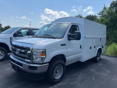 New 2026 Ford E-350 and Econoline 350 Super Duty w/ Power Equipment Group