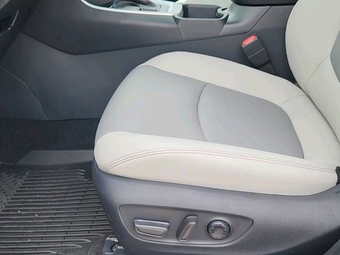 New 2025 Toyota RAV4 XLE Premium image 10