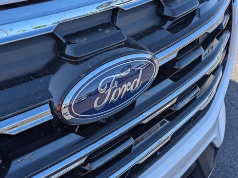 New 2026 Ford Explorer Active AWD/4WD image 6