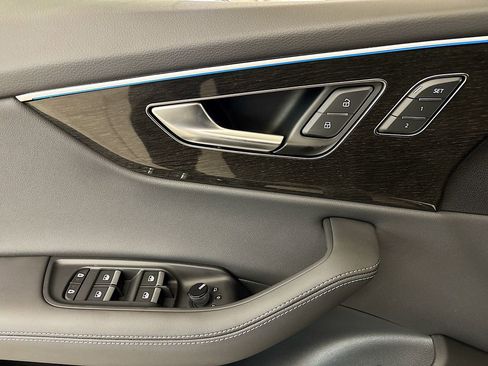 New 2026 Audi Q8 Premium Plus AWD/4WD image 19