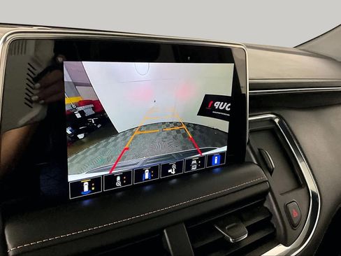 Certified 2023 GMC Yukon XL AT4 w/ AT4 Premium Package AWD/4WD image 26