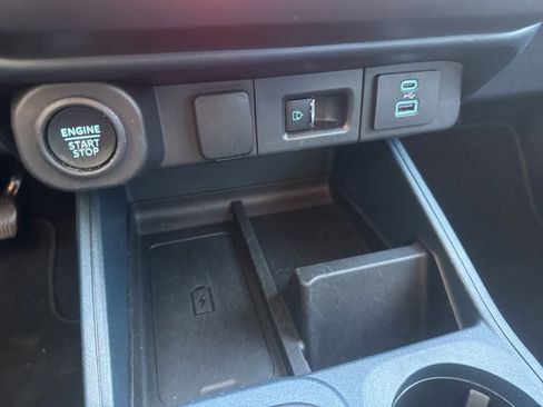 Used 2023 Ford Maverick Lariat w/ Lariat Luxury Package image 30