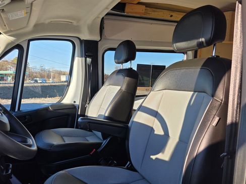 Used 2024 RAM ProMaster 1500 image 13