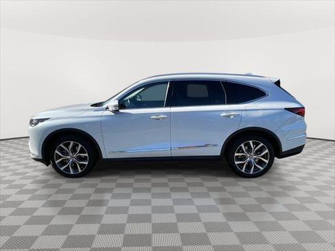 Used 2023 Acura MDX w/ Technology Package image 4
