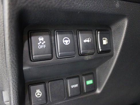 Used 2020 Nissan Rogue SL image 20