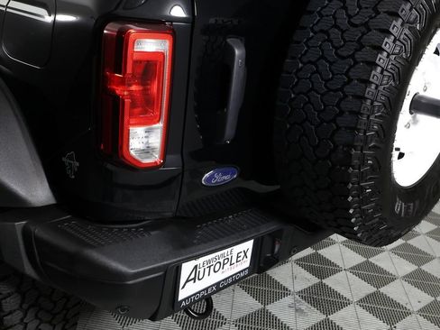 Used 2025 Ford Bronco Heritage Edition AWD/4WD image 45