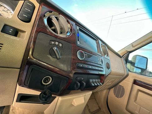 Used 2010 Ford F350 XL image 21