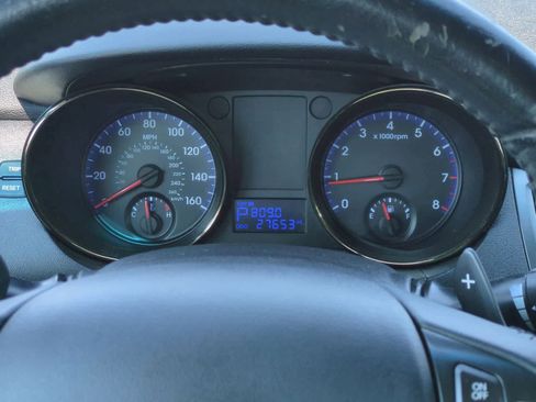 Used 2012 Hyundai Genesis 2.0T RWD image 34