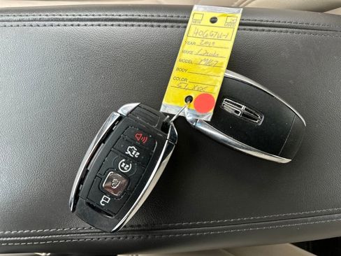 Used 2019 Lincoln MKZ Reserve w/ Reserve Plus Package image 18