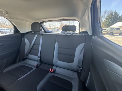 Used 2025 Chevrolet TrailBlazer LS w/ LS Convenience Package image 26