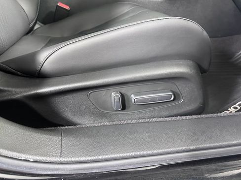 Used 2024 Honda Accord Sport image 11