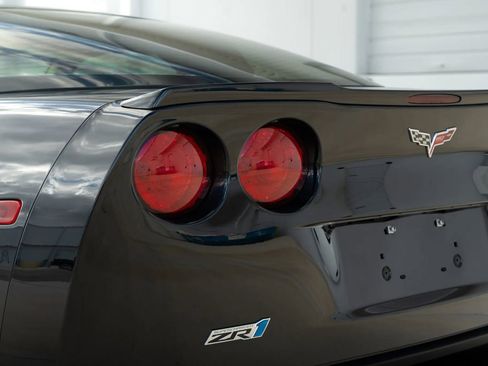 Used 2013 Chevrolet Corvette ZR1 w/ 3ZR Preferred Equipment Group image 57