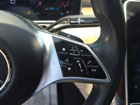 Used 2022 Mercedes-Benz C 300 Sedan image 17