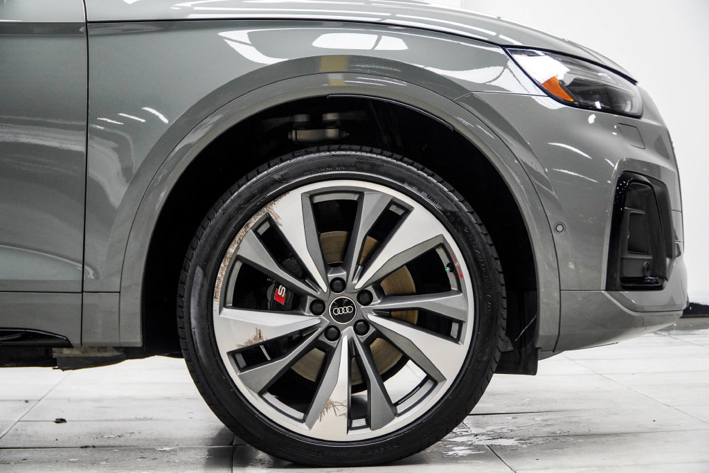 Used 2022 Audi SQ5 Prestige w/ Prestige Package AWD/4WD image 10