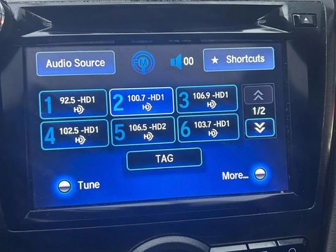 Used 2014 Honda Odyssey Touring Elite image 18