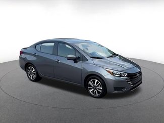 Used 2025 Nissan Versa SV FWD video 2