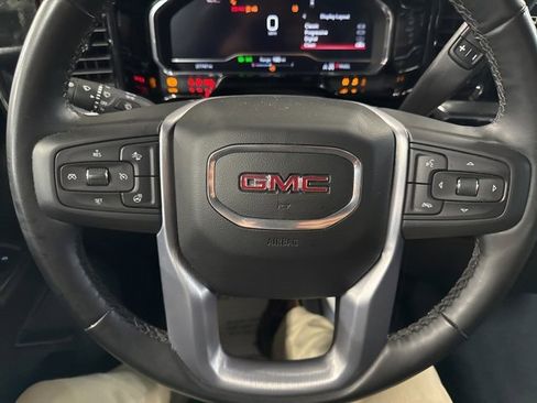 Used 2025 GMC Sierra 1500 SLT image 34