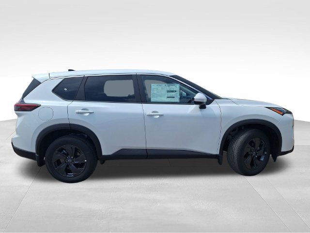 Certified 2026 Nissan Rogue SV w/ Cold Weather Package FWD image 9