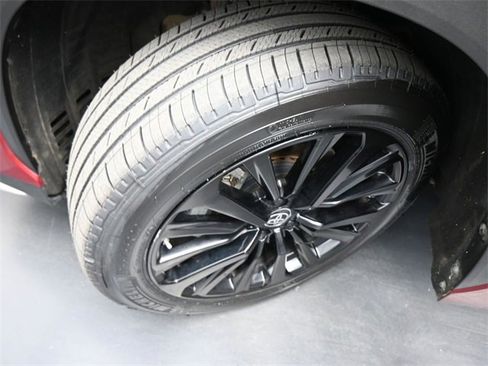 Used 2023 Toyota Highlander XSE image 25