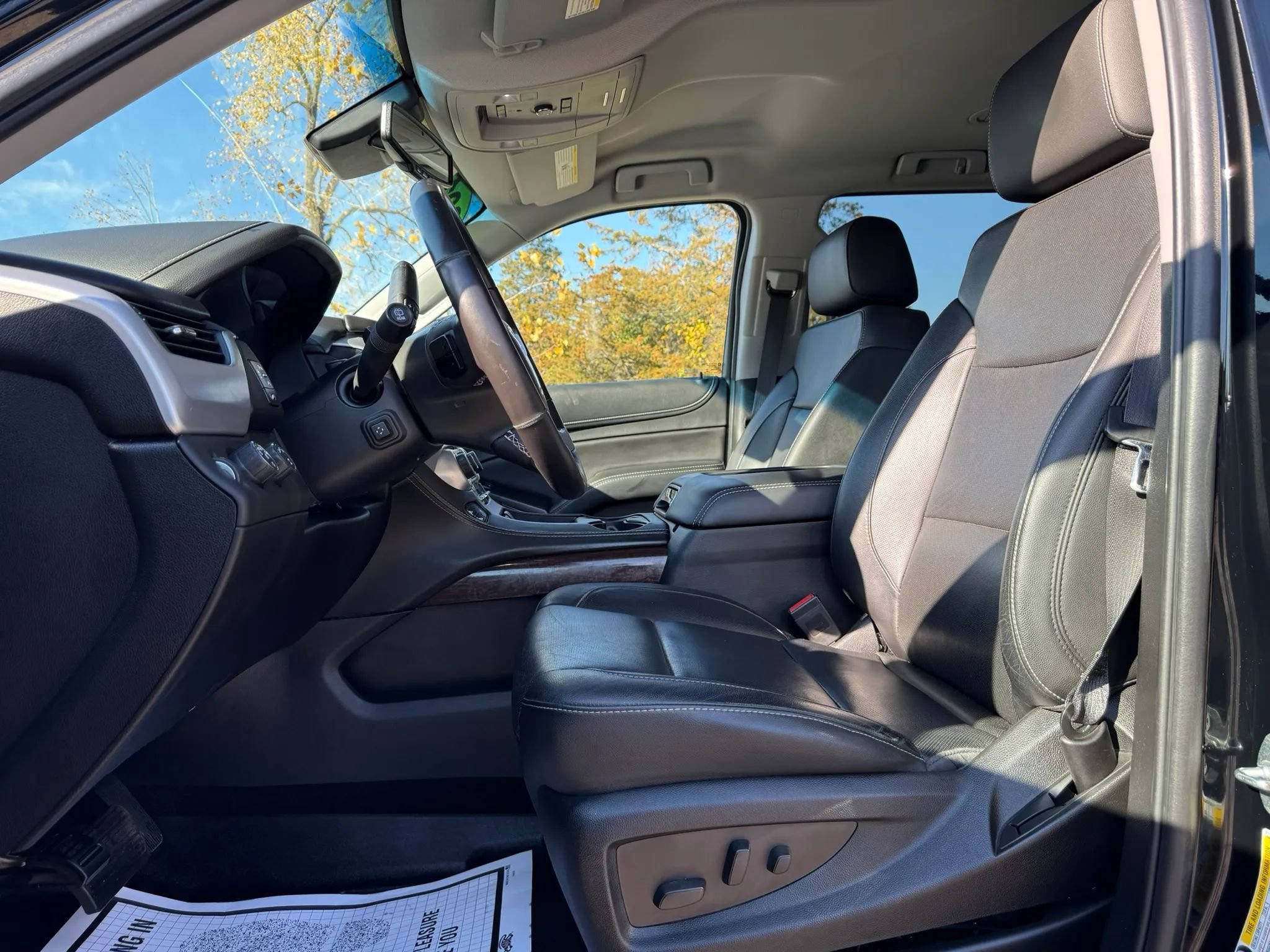 Used 2018 GMC Yukon XL SLT AWD/4WD image 11