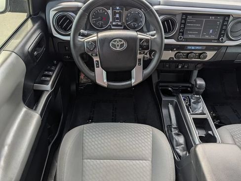 Used 2023 Toyota Tacoma SR5 RWD image 12