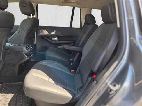 Certified 2026 Mercedes-Benz GLS 450 4MATIC image 15
