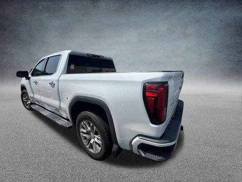 Used 2019 GMC Sierra 1500 Denali w/ Technology Package AWD/4WD image 8