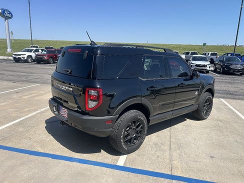 Used 2021 Ford Bronco Sport Outer Banks image 5