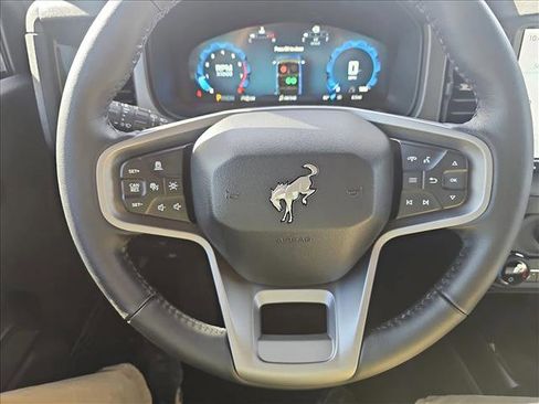 New 2025 Ford Bronco Badlands image 22