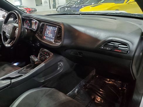 Used 2021 Dodge Challenger R/T Scat Pack w/ Plus Package image 15