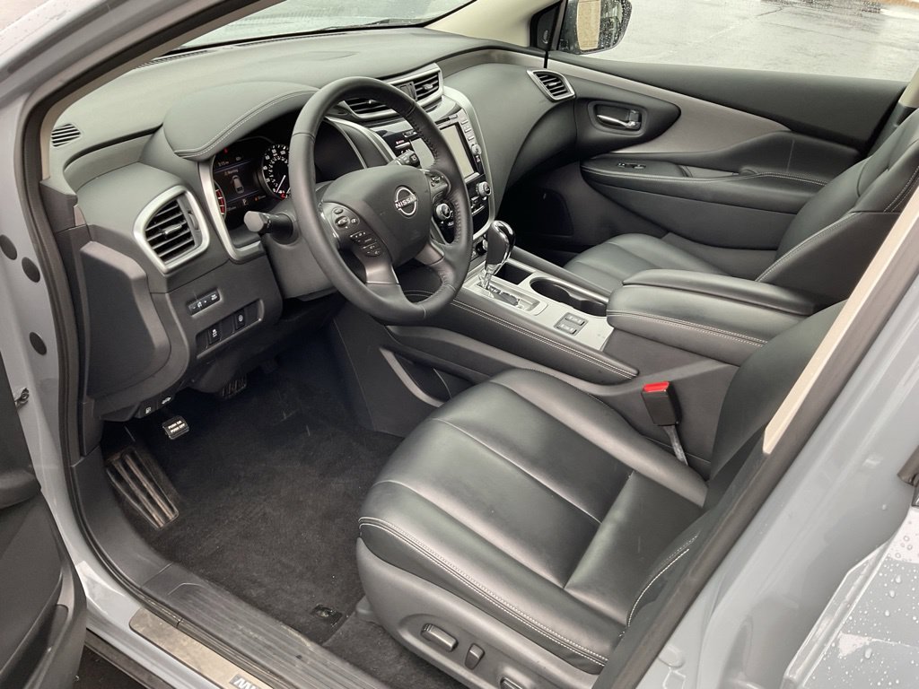 Used 2023 Nissan Murano SV w/ SV Midnight Edition Package AWD/4WD image 10