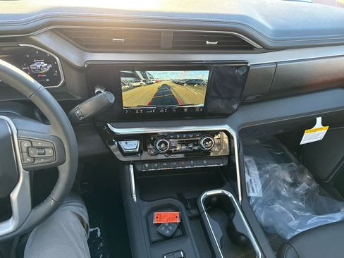 New 2026 GMC Sierra 2500 Denali w/ Denali Reserve Package image 22