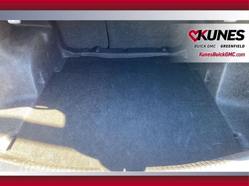 Used 2024 Chevrolet Malibu LT image 35