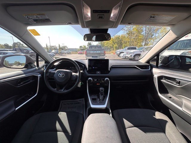 Used 2024 Toyota RAV4 LE FWD image 2