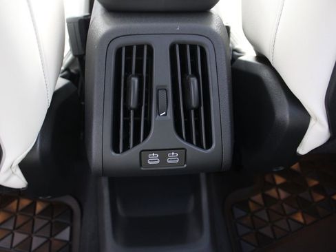 New 2026 BMW X1 xDrive28i w/ Technology Package image 39