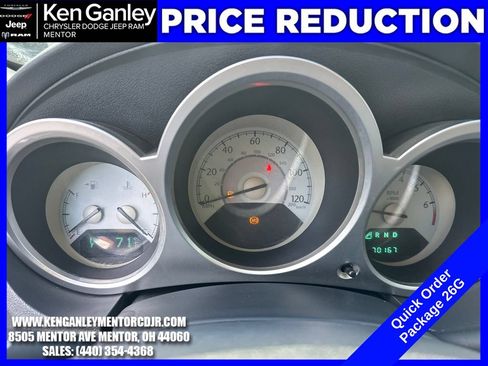 Used 2009 Chrysler Sebring Limited FWD image 14