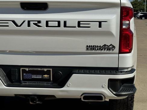 Used 2023 Chevrolet Silverado 1500 High Country w/ Technology Package image 7