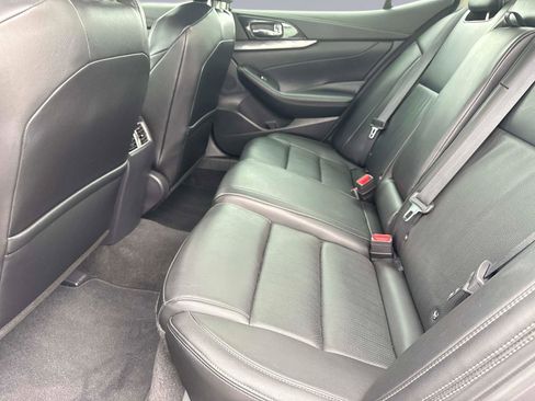 Used 2021 Nissan Maxima 3.5 SV w/ Floor Mat Group image 12