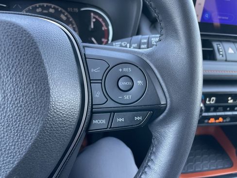 Used 2024 Toyota RAV4 Adventure image 19